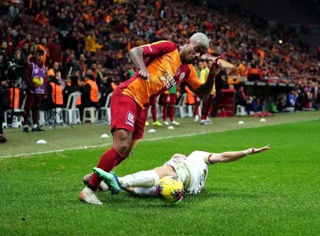Süper Lig: Galatasaray: 2 - Ankaragücü: 2 (Maç sonucu) Süper Lig: Galatasaray: 2 - Ankaragücü: 2 (Maç sonucu)