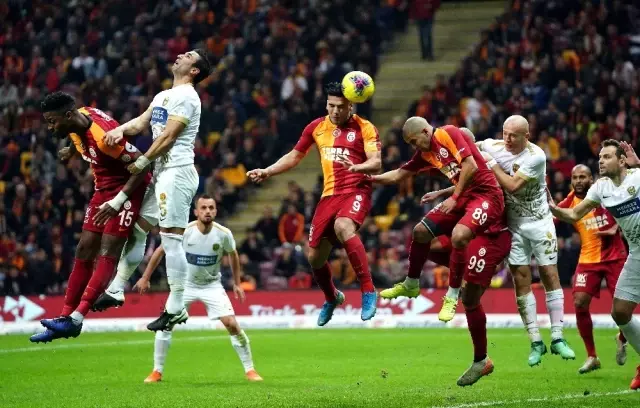 Süper Lig: Galatasaray: 2 - Ankaragücü: 2 (Maç sonucu) Süper Lig: Galatasaray: 2 - Ankaragücü: 2 (Maç sonucu)