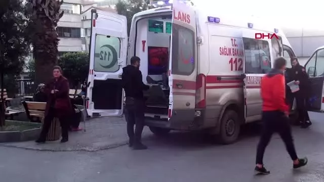 Otomobilin boyasını beğenmeyen araç sahibi iş yerini silahla bastı: 3 yaralı Otomobilin boyasını beğenmeyen araç sahibi iş yerini silahla bastı: 3 yaralı