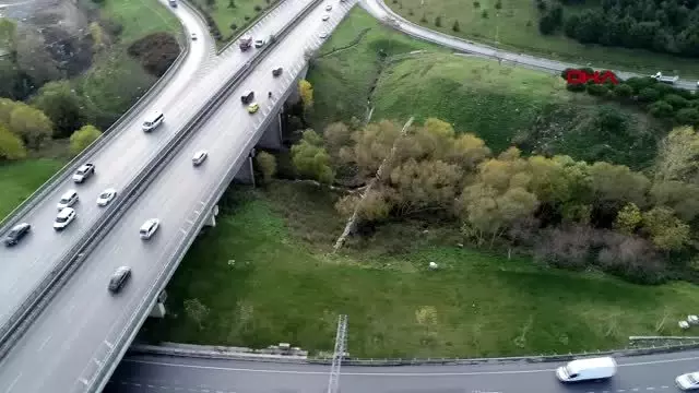 Otoyolların ortasında kalan tarihi kemere taş hırsızları dadandı