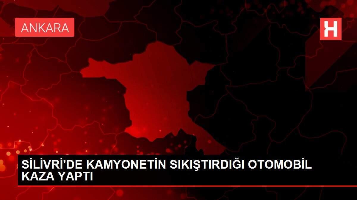 SİLİVRİ'DE KAMYONETİN SIKIŞTIRDIĞI OTOMOBİL KAZA YAPTI