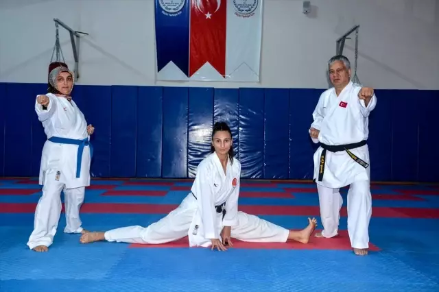 SPORCU AİLELER - Ailece milli takım için ter döküyorlar