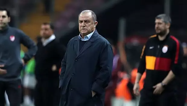 Tümer Metin: Tümer Metin: