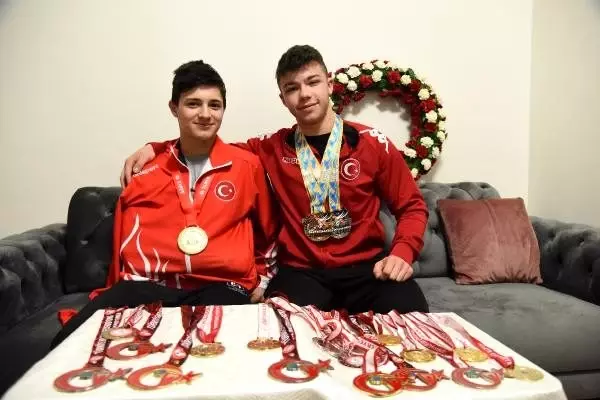 Aile boyu şampiyonlar Aile boyu şampiyonlar
