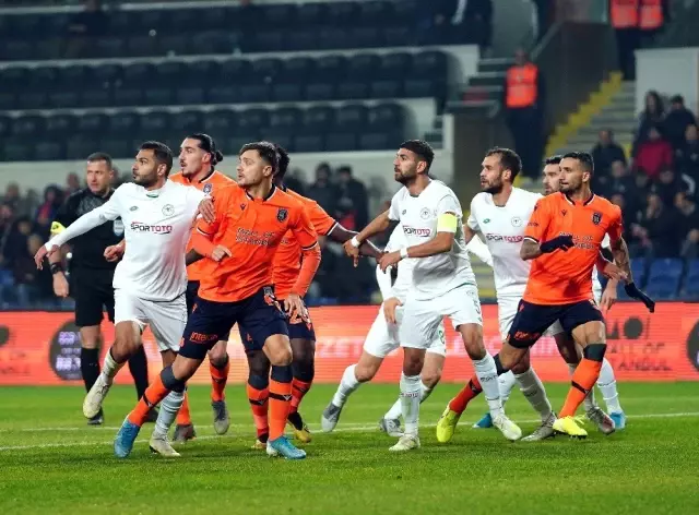 Başakşehir, Konyaspor ile 1-1 berabere kaldı Başakşehir, Konyaspor ile 1-1 berabere kaldı