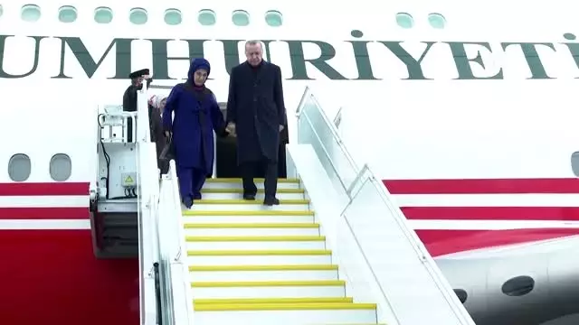 Cumhurbaşkanı Erdoğan, İsviçre'de - Havalimanı karşılama Cumhurbaşkanı Erdoğan, İsviçre'de - Havalimanı karşılama