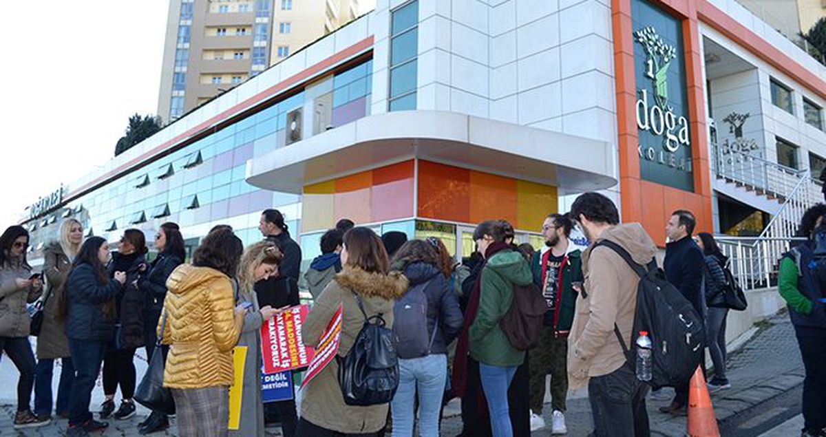 Doğa Kolejinde öğretmenler iş bıraktı
