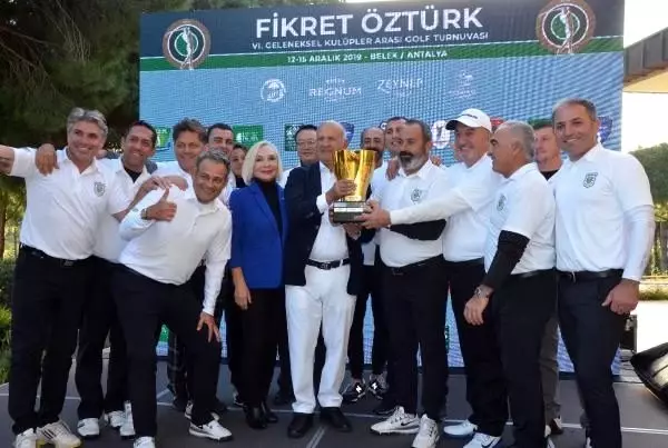Fikret Öztürk Golf Turnuvası sona erdi Fikret Öztürk Golf Turnuvası sona erdi
