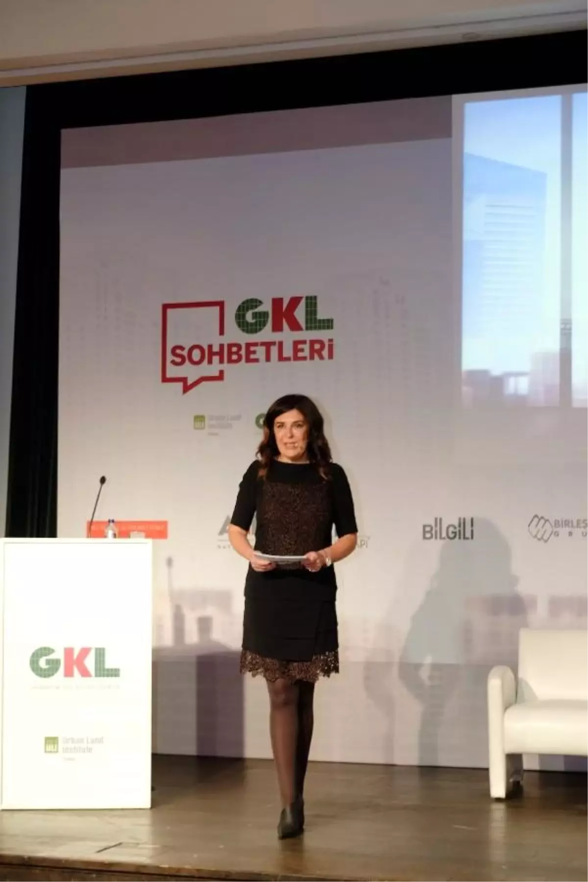 Gayrimenkul sektörünün üçte biri kadınlardan oluşuyor