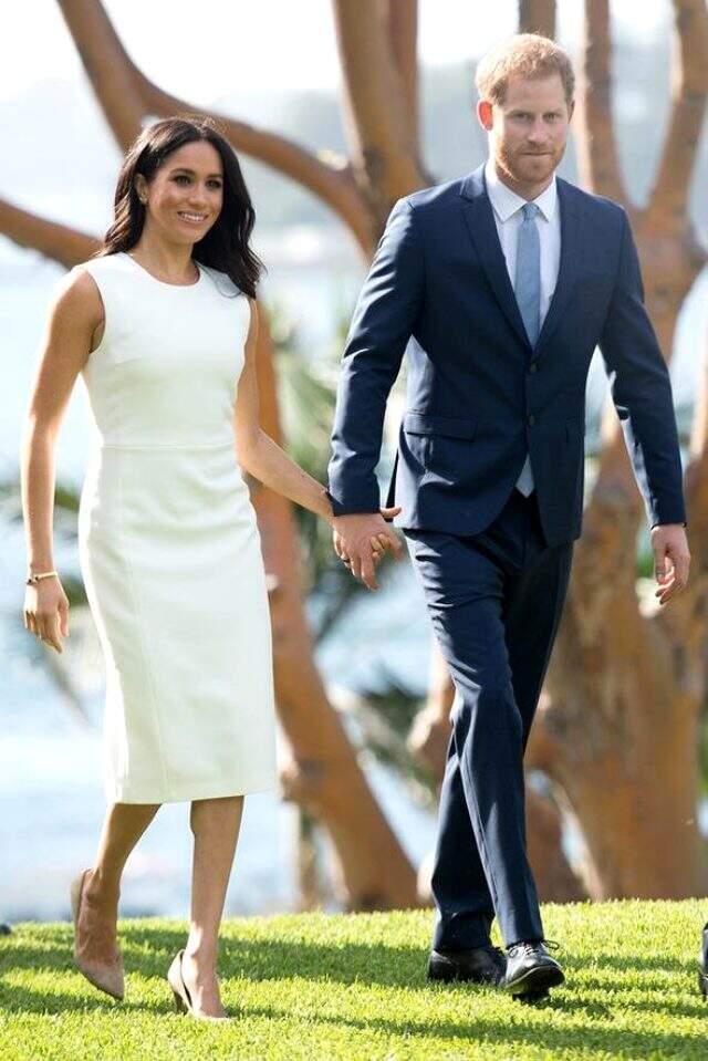 Meghan Markle'ın 'Var Mısın Yok Musun' yarışmasındaki taşıdığı kutu 6 bin dolardan satışa çıktı
