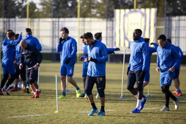 MKE Ankaragücü, Antalyaspor maçının hazırlıklarına başladı MKE Ankaragücü, Antalyaspor maçının hazırlıklarına başladı