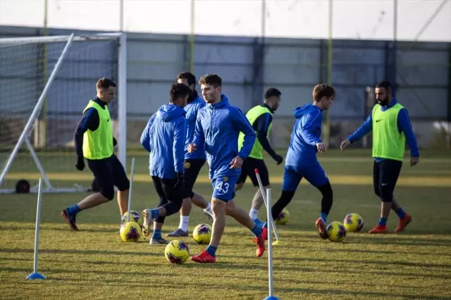 MKE Ankaragücü, Antalyaspor maçının hazırlıklarına başladı MKE Ankaragücü, Antalyaspor maçının hazırlıklarına başladı