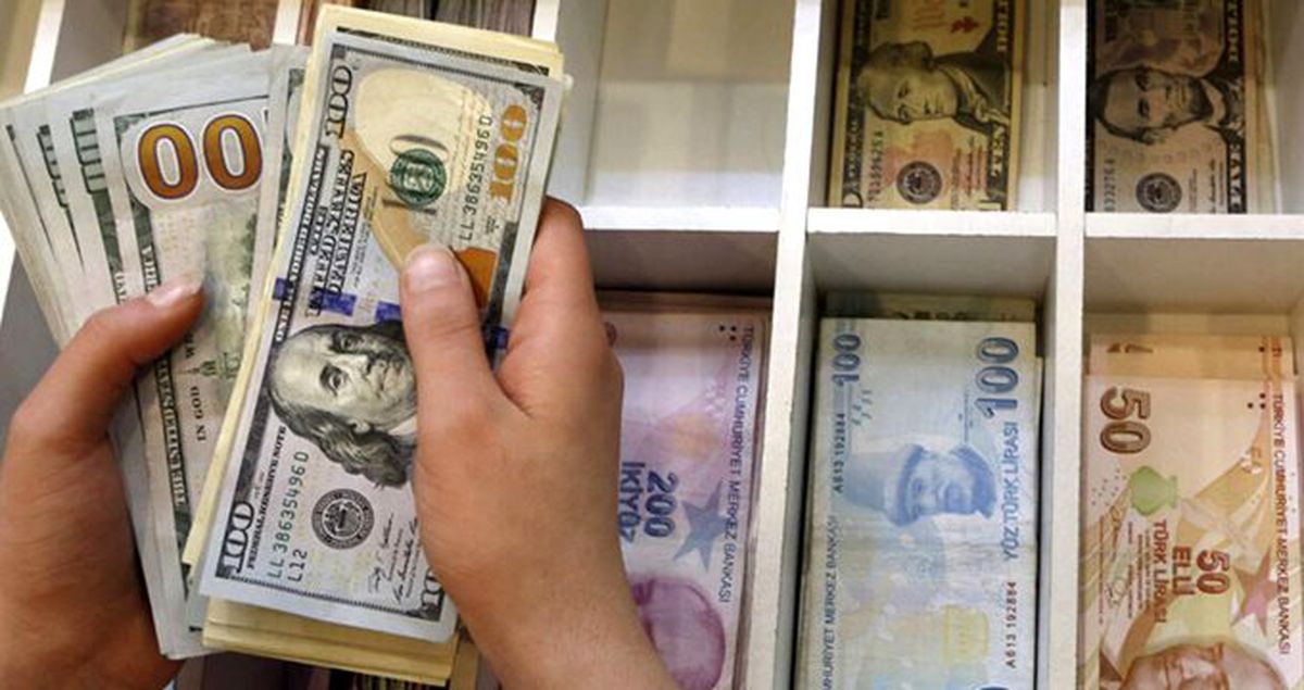 Son dakika: Eximbank, döviz kredilerinde 100 baz puan indirime gitti