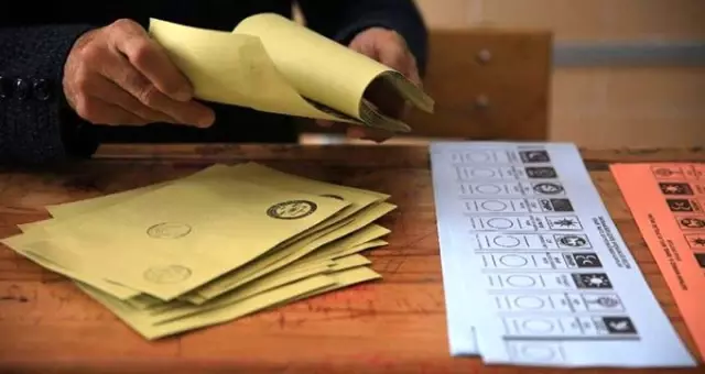 Tükiye'de siyasetin nabzı yükseliyor! İşte son anket sonuçları Tükiye'de siyasetin nabzı yükseliyor! İşte son anket sonuçları