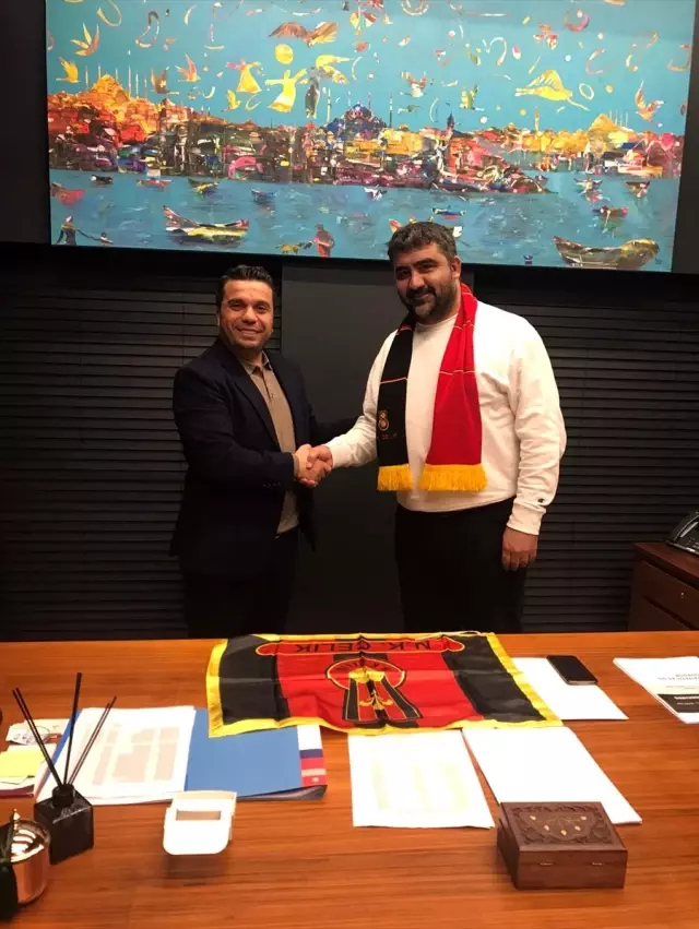 Ümit Özat'ın yeni takımı belli oldu Ümit Özat'ın yeni takımı belli oldu