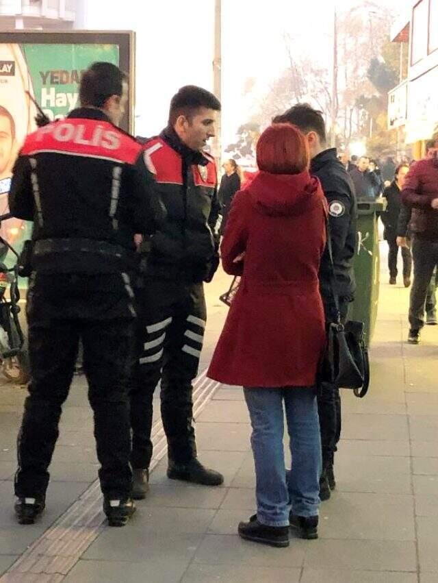 Zonguldak takip edildiğini sanan kadın ortalığı birbirine kattı