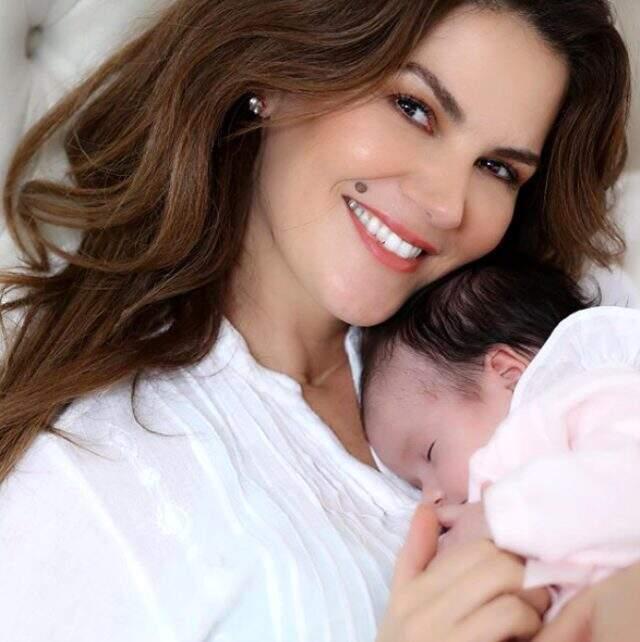 40 yaşına giren manken Tülin Şahin'in paylaşımındaki tesadüf duyguladnırdı