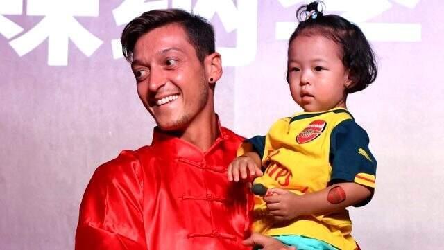 ABD Dışişleri Bakanı'ndan Mesut Özil'e destek!