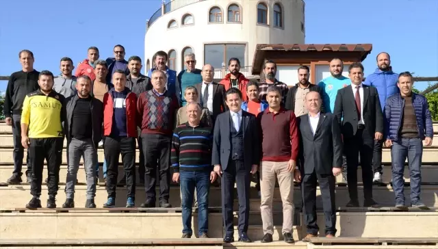 Amatör futbol temsilcileri Kumluca'da buluştu Amatör futbol temsilcileri Kumluca'da buluştu