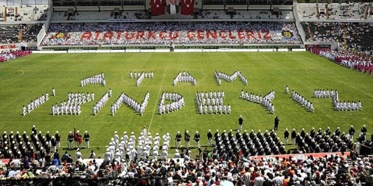 Danıştay: Atatürk 19 Mayıs'ta stadyumlarda anılabilecek