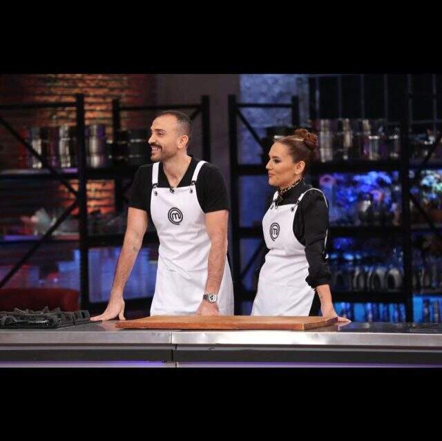 Demet Akalın ve Alişan MasterChef'te yarıştı! Masterchef ünlülerde kim kazandı MasterChef eleme adayı kim oldu, kaptanlığı kim kazandı?