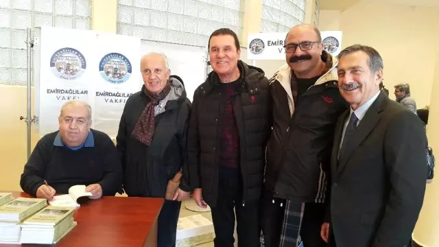Eskişehir'deki kültür ve sanat dernekleri öğrencilere burs için bir araya geldi Eskişehir'deki kültür ve sanat dernekleri öğrencilere burs için bir araya geldi