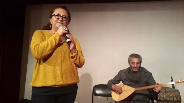 Eskişehir'deki kültür ve sanat dernekleri öğrencilere burs için bir araya geldi Eskişehir'deki kültür ve sanat dernekleri öğrencilere burs için bir araya geldi