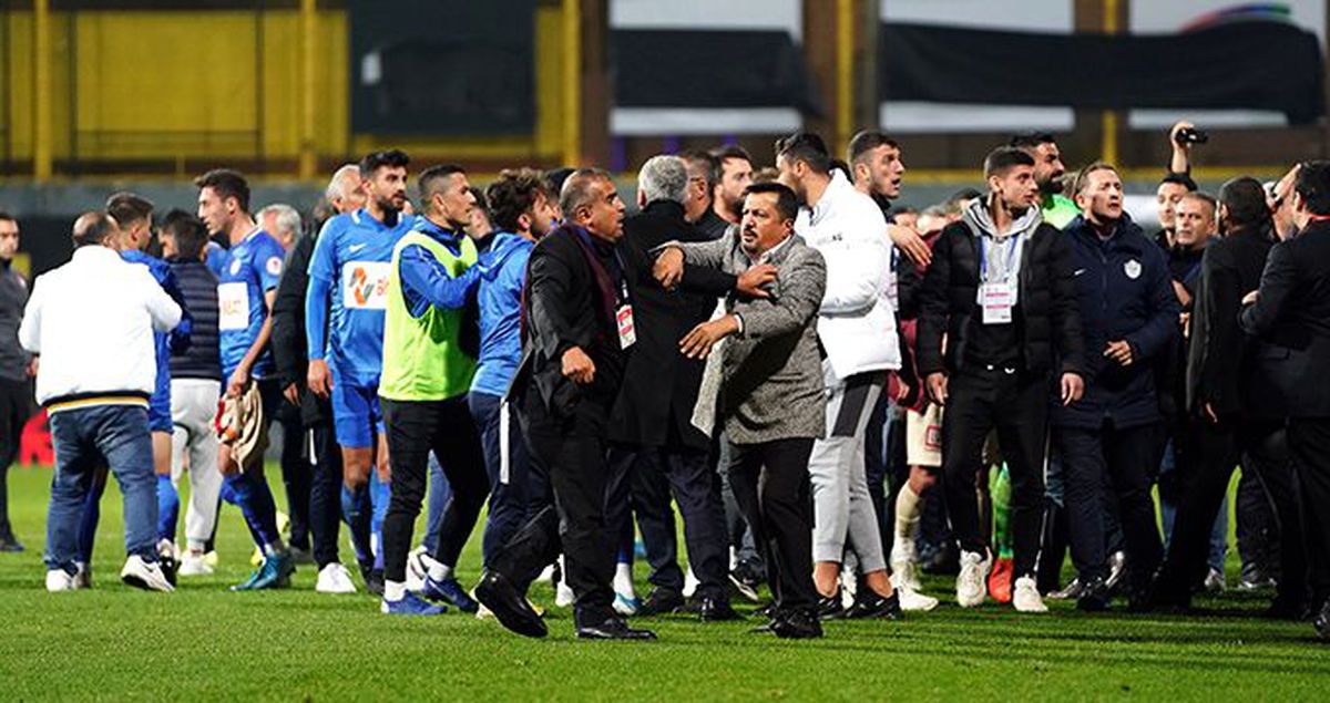 Fernando Muslera, Gökhan Çıra'ya saldırdığı iddialarına yanıt verdi