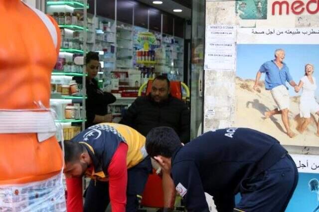 Şişli'de market çalışanı parasını vermeden meyve yiyen turisti bıçakladı