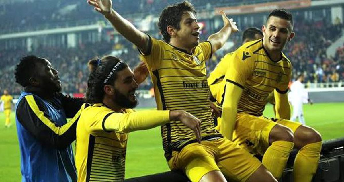 Süper Lig'in yıldızı Beşiktaş yolunda!