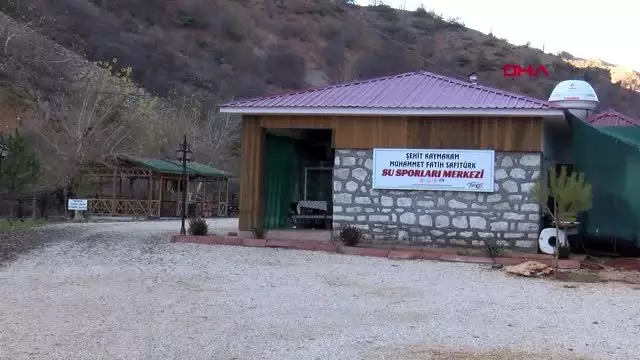 Tunceli munzur vadisi'nde 'zipline' heyecanı - Tunceli munzur vadisi'nde 'zipline' heyecanı -