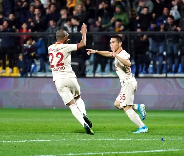 Yuto Nagatomo'dan bu sezonki ikinci gol Yuto Nagatomo'dan bu sezonki ikinci gol