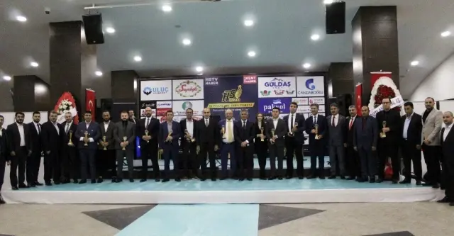 2019 İş İnsanları Ödülleri'nde İhlas Medya'ya iki ödül 2019 İş İnsanları Ödülleri'nde İhlas Medya'ya iki ödül