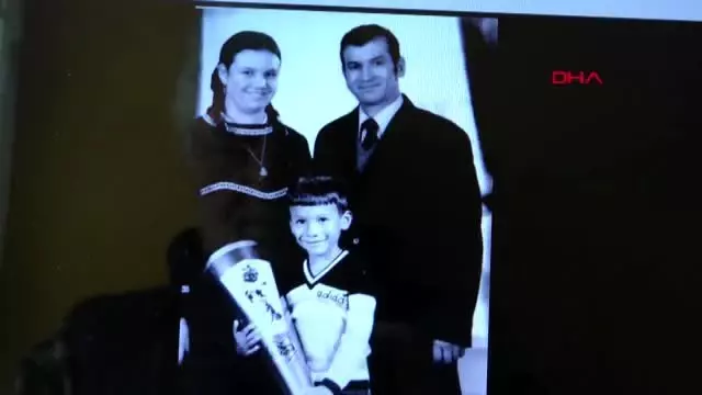 Almanya'da aşırı sağın ilk kurbanı türk aile anıldı Almanya'da aşırı sağın ilk kurbanı türk aile anıldı