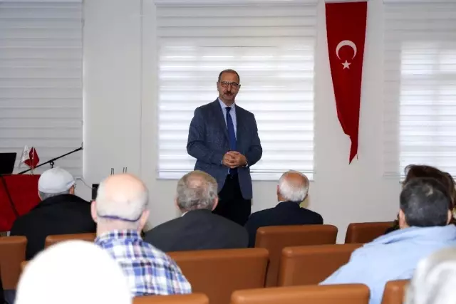 Efeler'de halk eğitimleri devam ediyor
