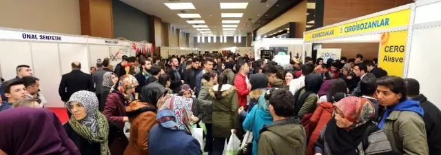 GAÜN'de 7. İnsan Kaynakları ve İstihdam Fuarı GAÜN'de 7. İnsan Kaynakları ve İstihdam Fuarı