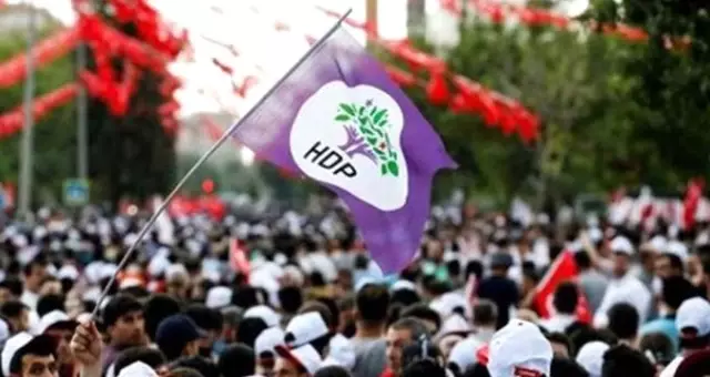 HDP'li 2 Belediye Başkanı daha tutuklandı, 3 kişi adli kontrol şartıyla serbest HDP'li 2 Belediye Başkanı daha tutuklandı, 3 kişi adli kontrol şartıyla serbest