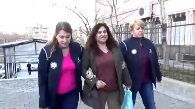 HDP'li Bulanık ve Varto belediye başkanları tutuklandı HDP'li Bulanık ve Varto belediye başkanları tutuklandı