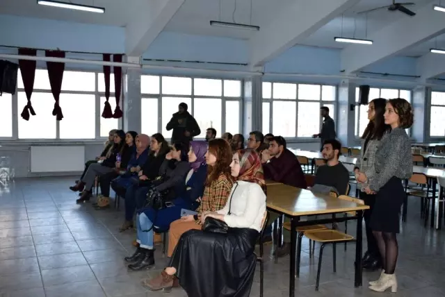 Horasan'da 'Çocuk İstismarına Yönelik Farkındalık' konferansı düzenlendi