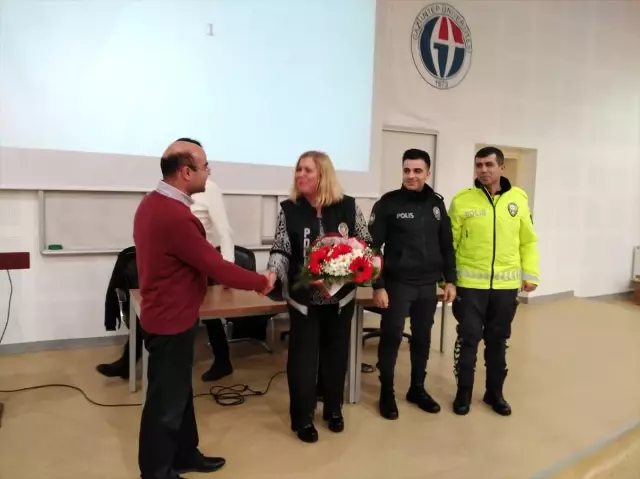 İslahiye İİBF'de tüm boyutlarıyla güvenlik semineri verildi İslahiye İİBF'de tüm boyutlarıyla güvenlik semineri verildi