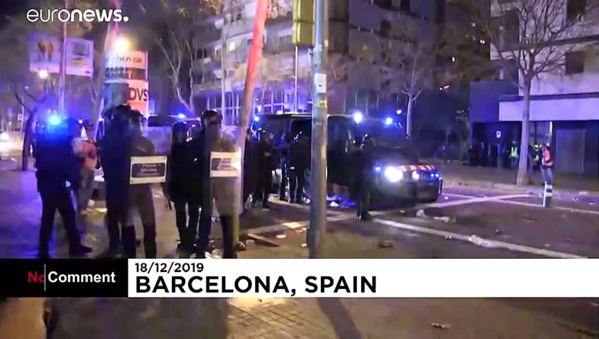 'El Clasico' maçına Katalan bağımsızlık yanlılarının eylemi damga vurdu