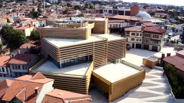 Eskişehir'de iki ayda 50 bin kişinin gezdiği müzeye 'özel ödül' Eskişehir'de iki ayda 50 bin kişinin gezdiği müzeye 'özel ödül'