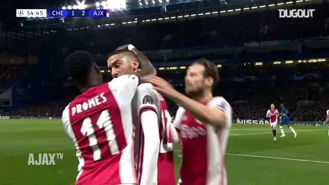 Hakim Ziyech'ten Olağanüstü Gol Hakim Ziyech'ten Olağanüstü Gol