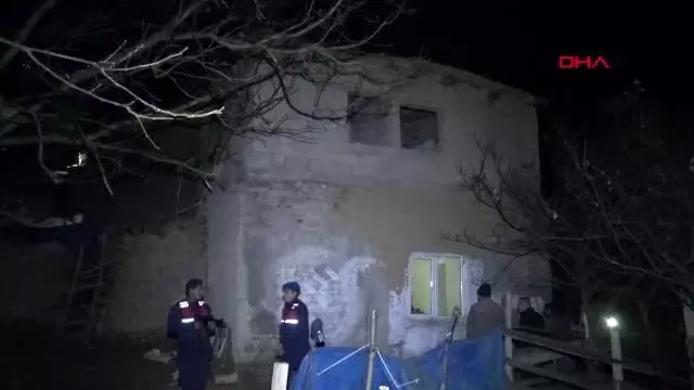 Yalnız yaşayan genç, av tüfeğini göğsüne dayayıp canına kıydı