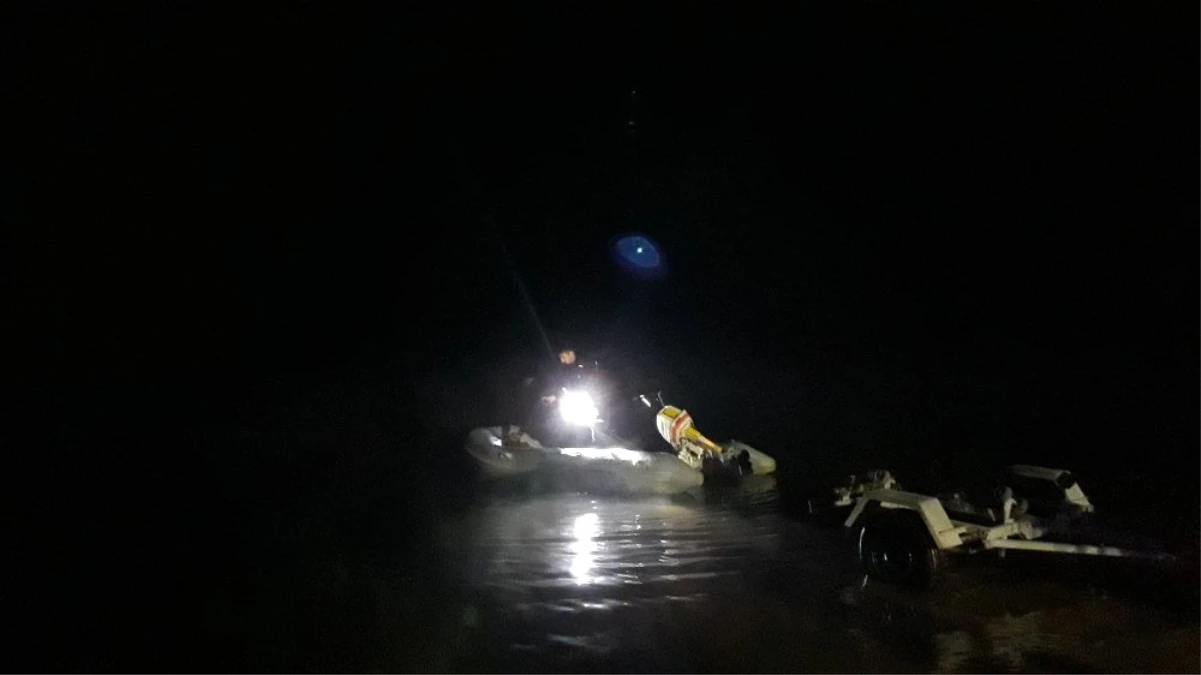 Keban Barajında mahsur kalan 3 balıkçı kurtarıldı Haberler