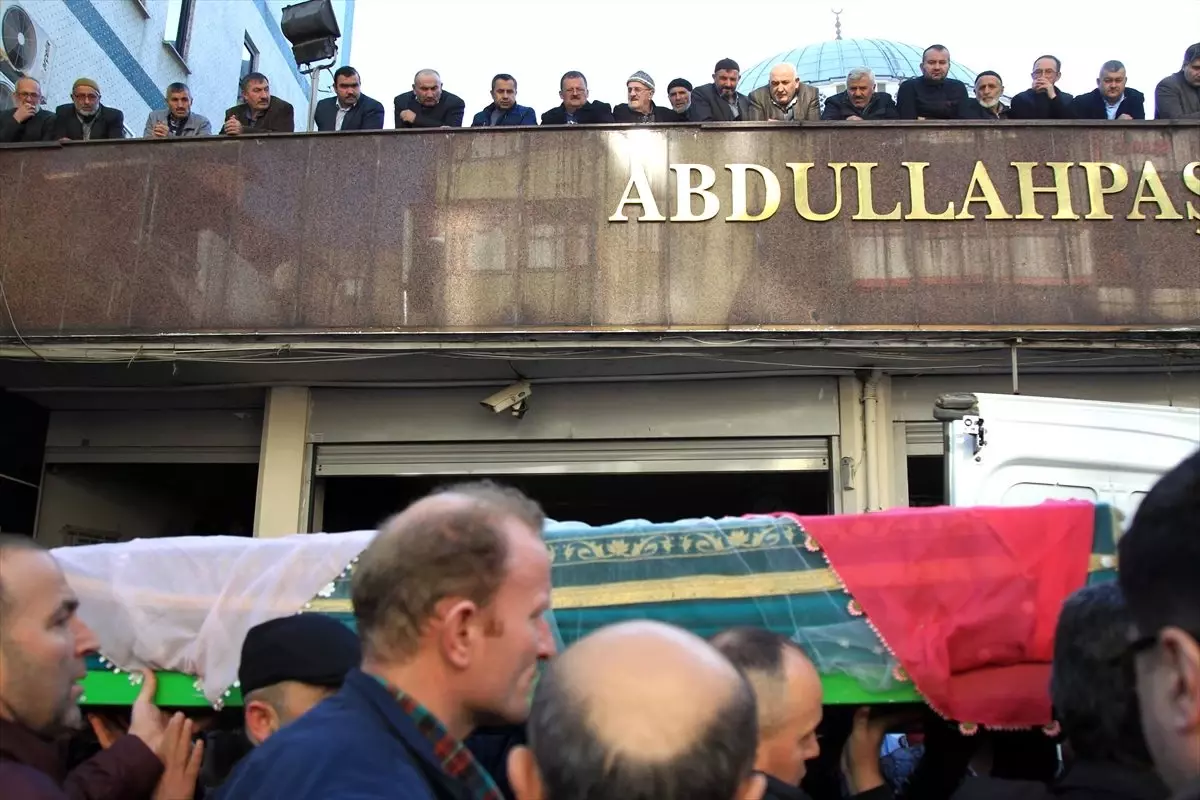 Samsun'daki trafik kazasında ölen öğrenciler son yolculuklarına uğurlandı