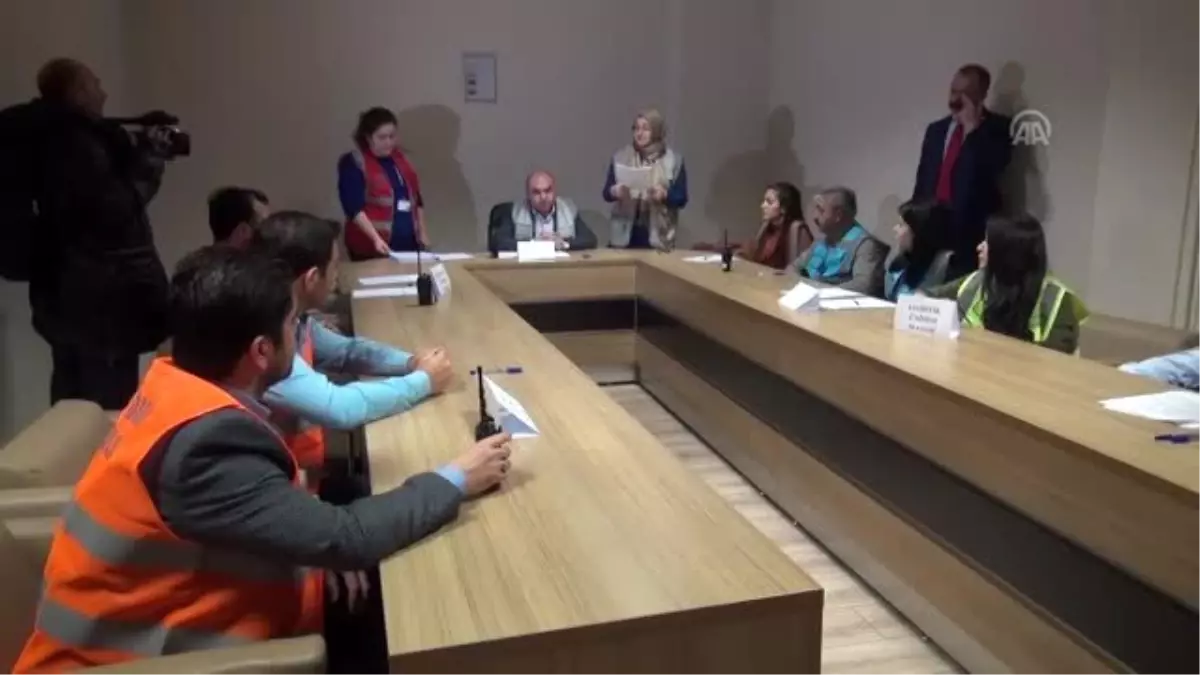 200 personelle trafik kazası tatbikatı yapıldı