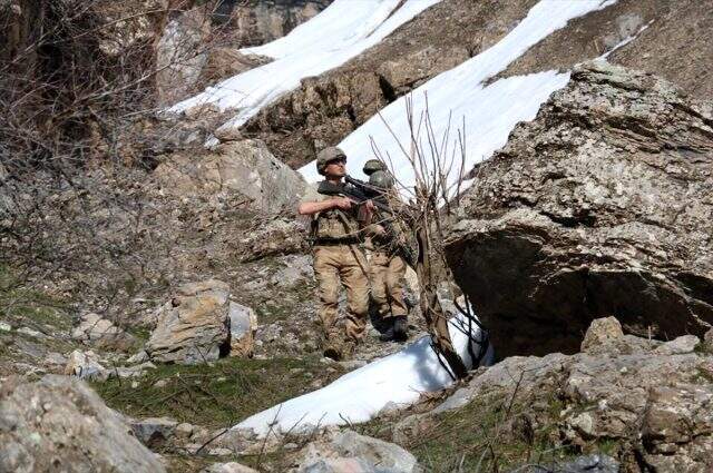 2000 personelle Şırnak ve Hakkari'de Kıran-9 ve Kıran-10 operasyonları başlatıldı