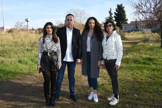 Azra Akın 40 çocuğa umut oldu Azra Akın 40 çocuğa umut oldu
