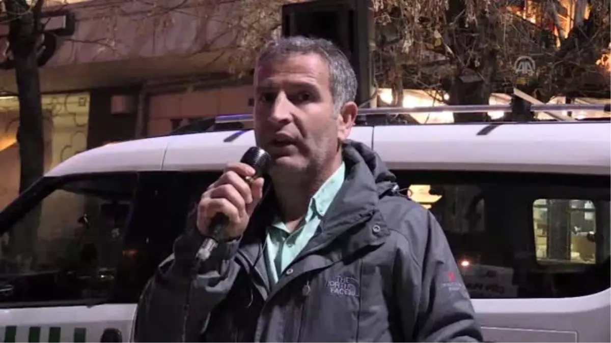 Çin'in Doğu Türkistan'daki hak ihlallerine karşı 'sessiz çığlık' eylemi